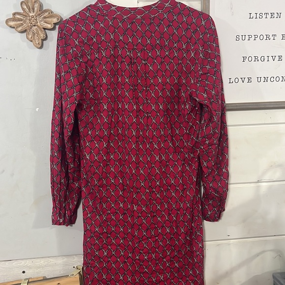 Womens dress NWOT - Picture 2 of 2